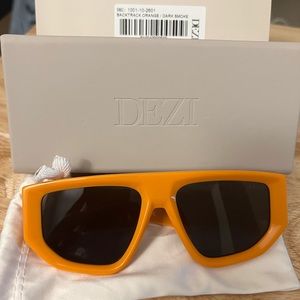 Dezi Backtrack Sunglasses